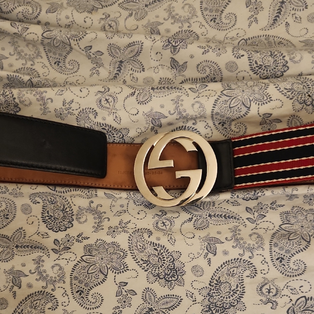Men's Gucci Black and Red Designer Belt Size Is 80 /34 - Picture 1 of 7